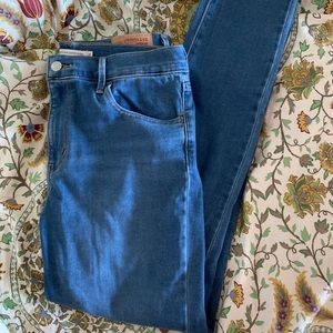 Levi’s 720 High Rise Super Skinny light Blue Jeans